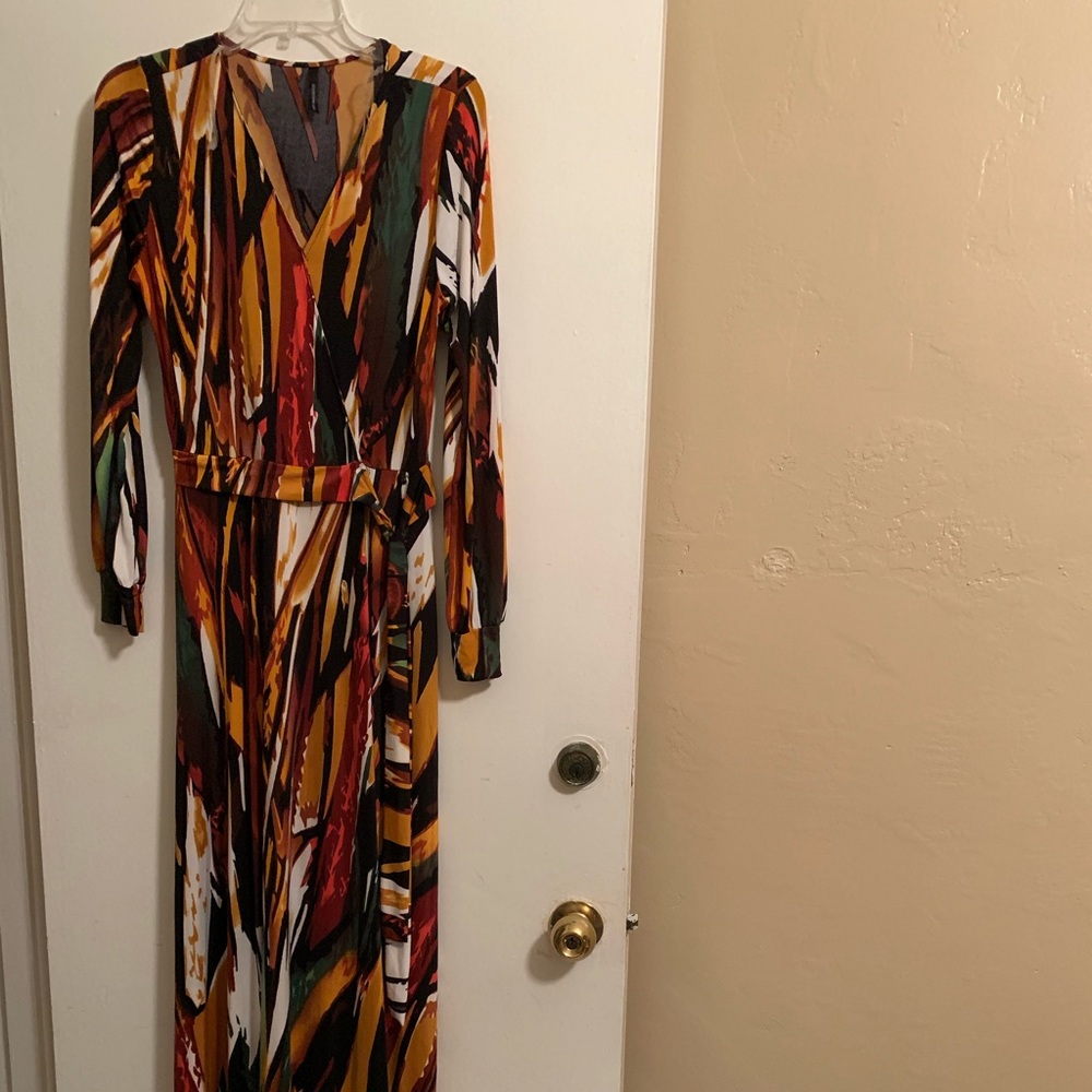Floor length multicolor maxi dress SZ large!